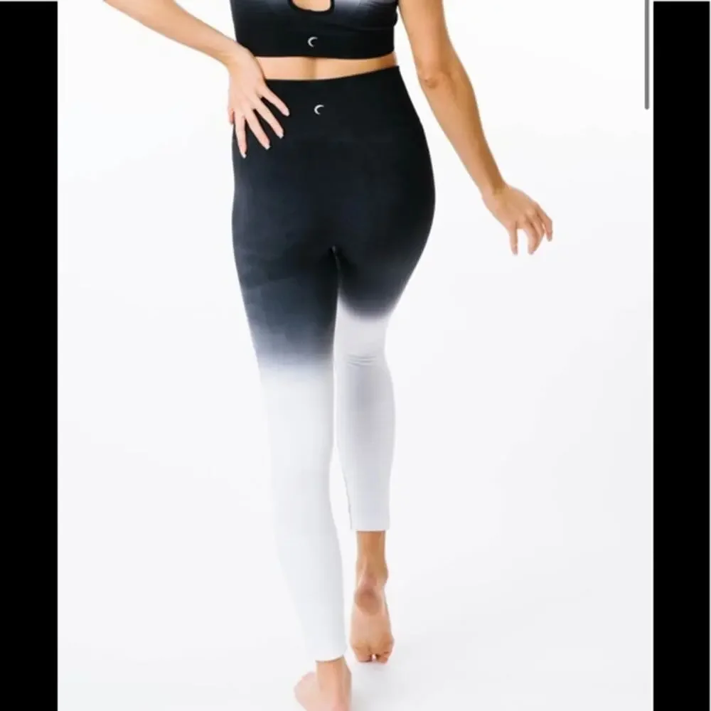 ZYIA Active High Waist 7/8 Leggings Women's Size Medium High‎ Waist Ombre Gym
